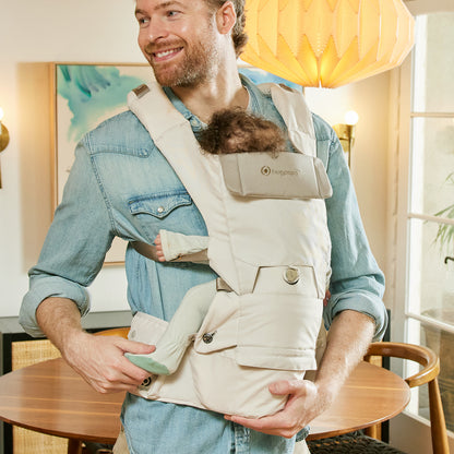 [Essential Set] Dial-Fit PRO Baby Carrier - Oatmeal & Drool Bib